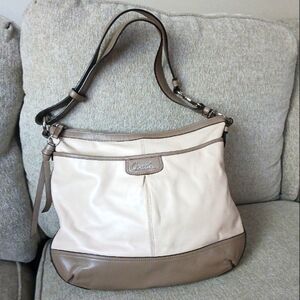 Coach two tone leather shoulders bag
